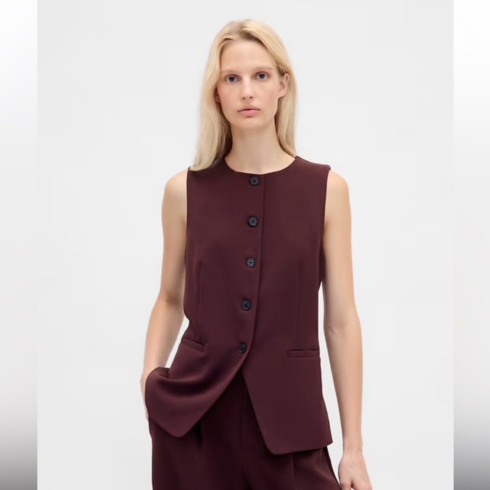Gap High Neck Vest